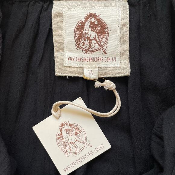 Chasing Unicorns NWT Four Strong Winds Sundress Embroidered Cotton XS - Picture 6 of 6